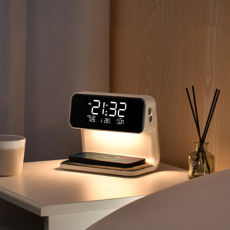 Restfield 3-In-1 Slimme Nachtlamp – Dimbaar, Draadloos Opladen & Wekker